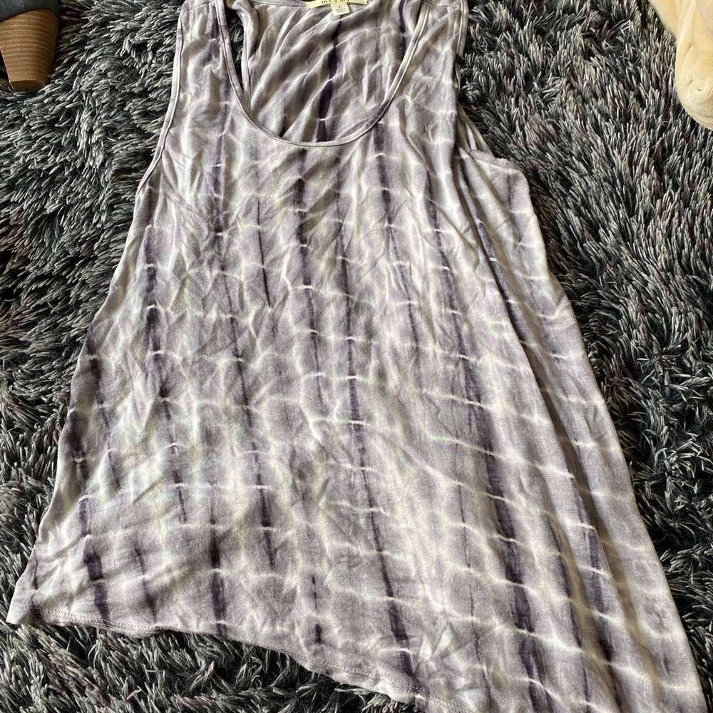 Asymmetric grey tie dye top